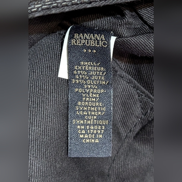 Y2K Banana Republic Small Black Jute Textured Clutch Purse w/ Gold Latch Snap - Picture 9 of 11